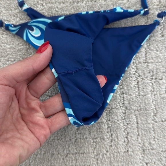 Frankie’s Bikinis set - Syd top / Layla bottom in Amulet blue flower daisy Y2K - Picture 10 of 12